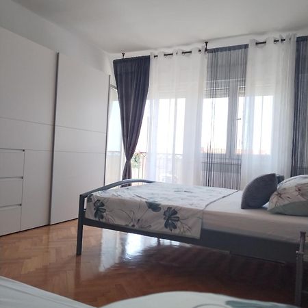 Apartment Marina ポドストラナ エクステリア 写真